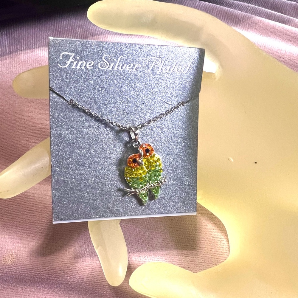 FINE SILVER PLATED NWT Rhinestones Birds Necklace